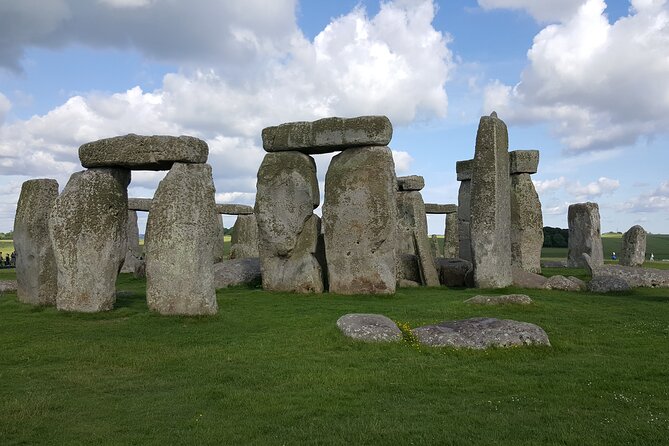 6 Hour Stonehenge Archeological and Historical Audio Guided Tour - Booking Information
