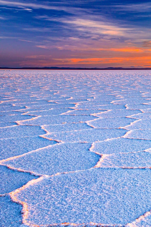 6-Hour Sunrise Tour to Salar De Uyuni With Breakfast - Inclusions