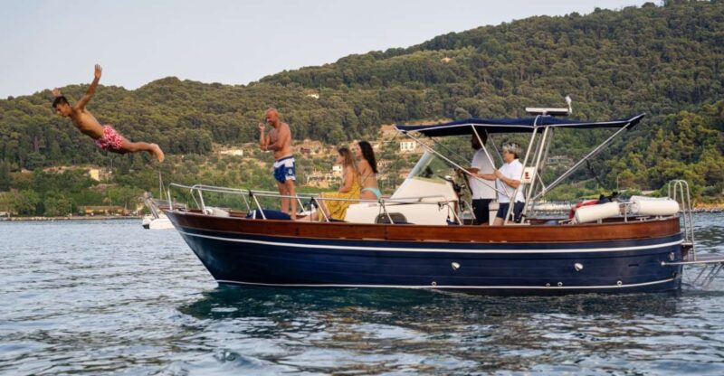 6-Hour Tour: Gulf of Poets, Villages, and Three Islands - Tour Itinerary Highlights