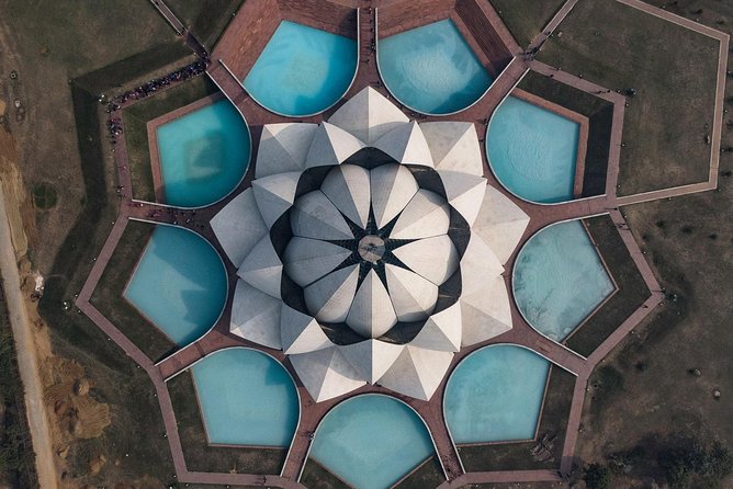 6 Hours: Delhi Temples and Spiritual Sites Tour - Akshardham Temple and Lotus Temple