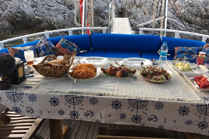 6 Hours Private Charter Boat Tour With Lunch in Bodrum - Bodrums Beautiful Bays