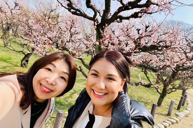 6 Hours Private Foodie Tour From Osaka Castle & Kuromon Market - Alcoholic and Non-Alcoholic Beverage Options