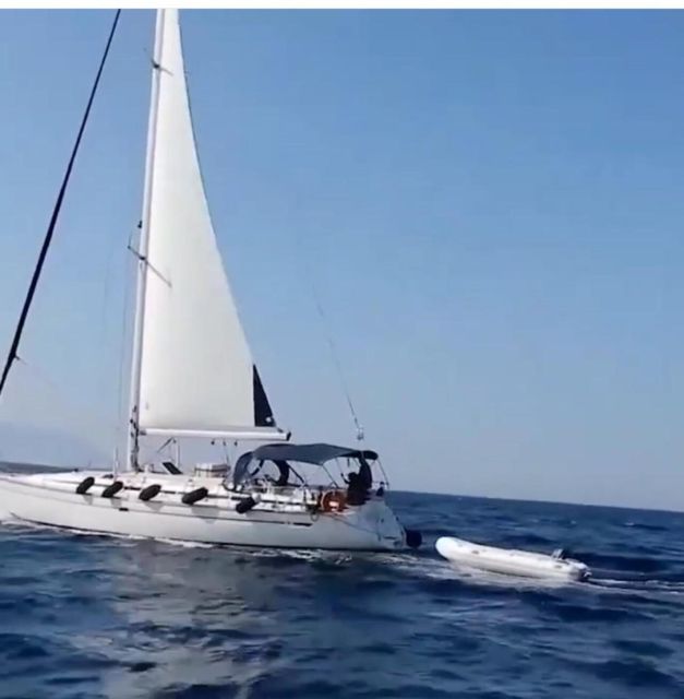 6 Hours Tour to Delos and Rhenia Islands With Sailing Yacht - Delos Island Exploration