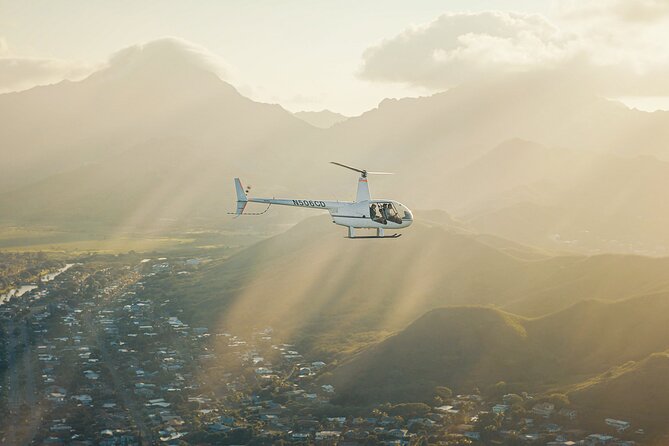 60 Minutes SHARED Helicopter Tour in Honolulu - Weight and Passenger Restrictions