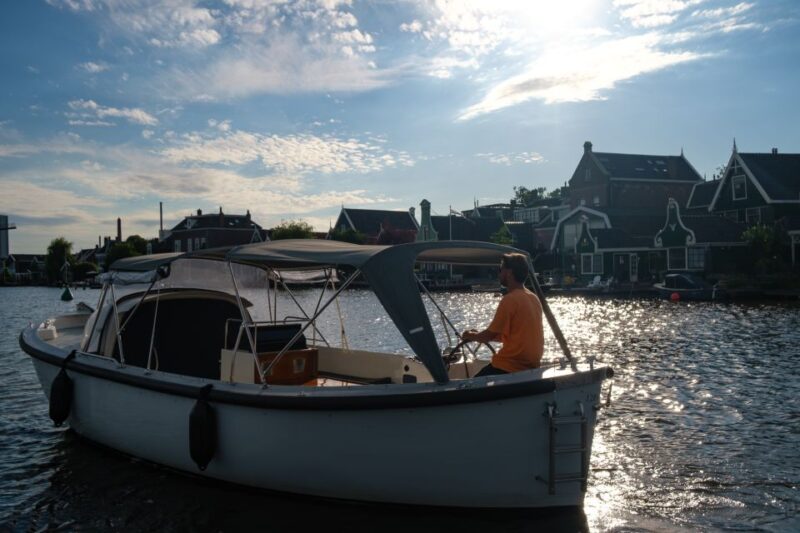 60Min Private Cruise - Zaanse Schans Private Cruise + Drinks - Key Points