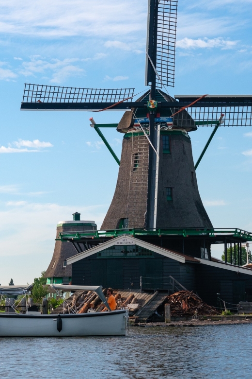 60Min Private Cruise - Zaanse Schans Private Cruise + Drinks - Cruise Details
