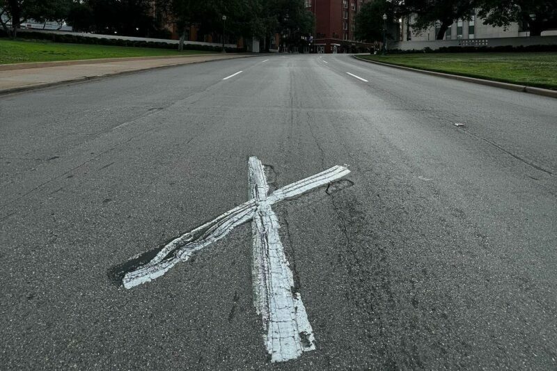 65 Minute JFK Assassination Walking and Van Tour - The Sum Up