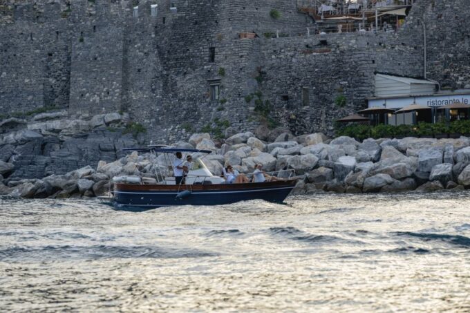 6h in the Gulf of Poets With Tasting of Local Food and Wine - Frequently Asked Questions