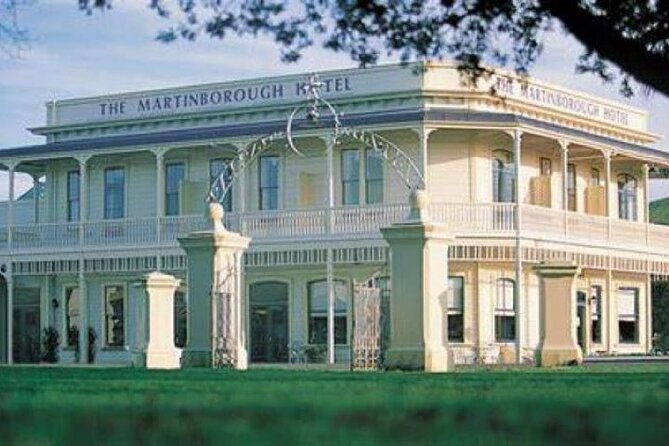 6hr Martinborough Chefs Private Wine Tour ŵ Lunch From Wellington - Booking Information
