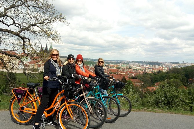7 BEST VIEWS - PRAGUE Ebike TOUR - Key Stops: Petrin Park