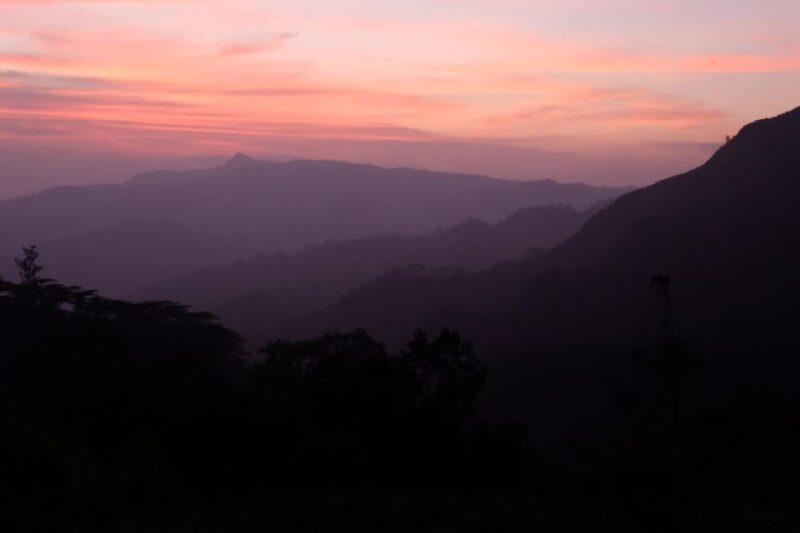 7-Day Amazing Sri Lanka Hideouts - Trekking in Knuckles Mountain