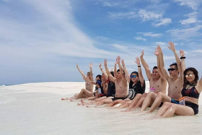 7-Day Maldives Adventure Snorkel Sun and Sand - Transport, Timing, and Group Size