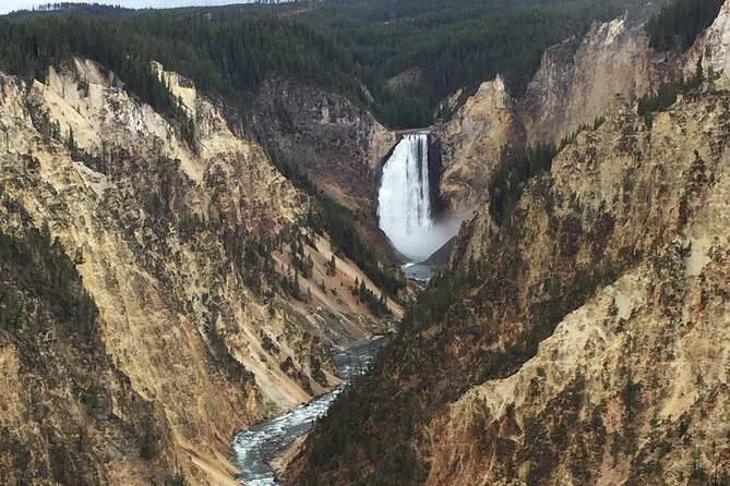 7-Day Private Bryce, Yellowstone, Grand Tetons Tour From Vegas - Admiring the Grand Teton Range