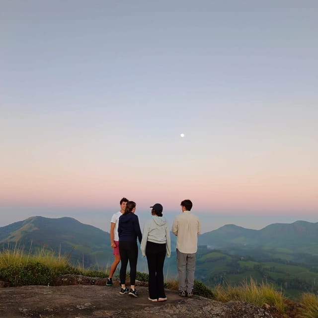 7 Day Private Car Tour: Madurai, Kodaikanal, Munnar, Periyar - Accommodation and Meals