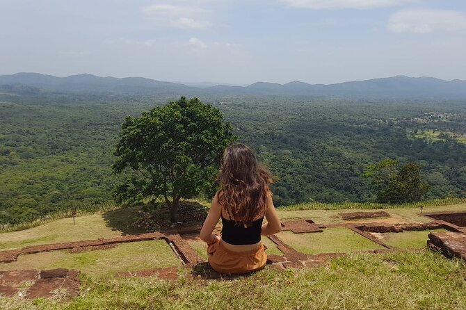 7-Day Tour in Sri Lanka - Nuwara Eliya Exploration