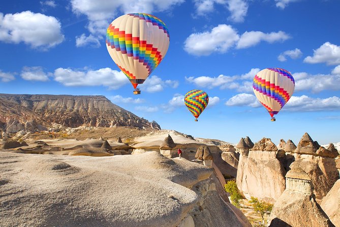 7 Day Tour of the Contrasting Faces of Turkey - Busy Istanbul to Natural Cappadocia - Guide Commentary