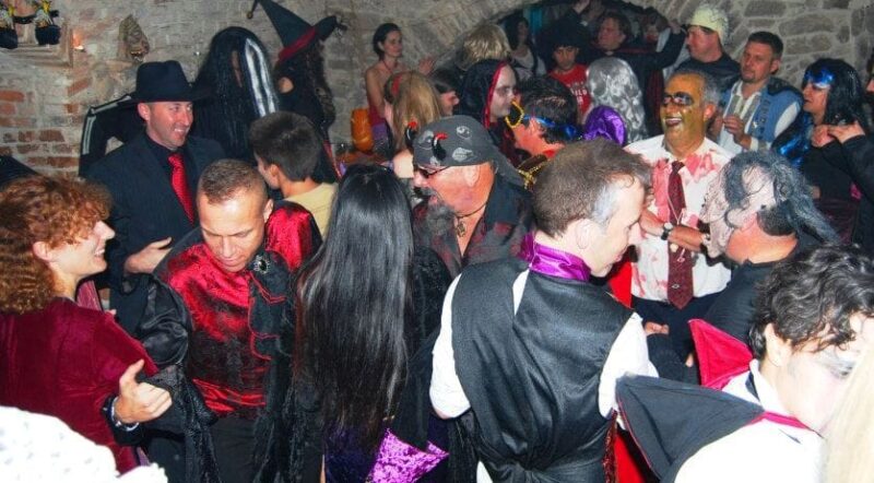 7-Day Vampire in Transylvania Dracula Tour - Key Points
