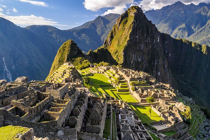 7 Days 6 Nights - Lima, Cusco and Ica - Pickup and Meeting Details