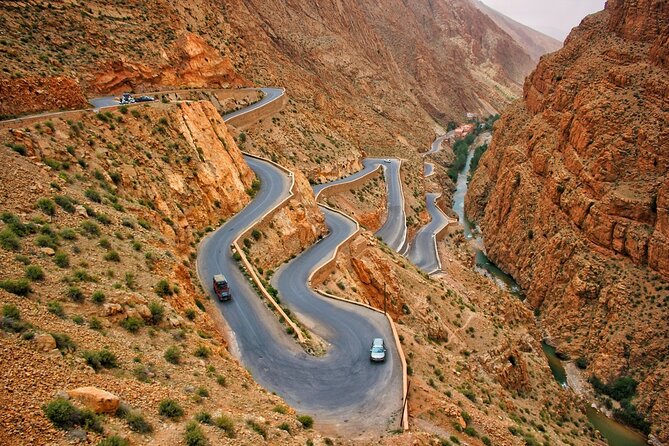 7 Days Chefchaouen Private Morocco Tour to Desert and Marrakech - Discovering Imperial Marrakech