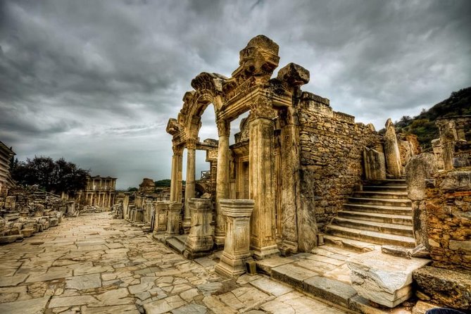 7 Days Highlights of Turkey Tour: Istanbul, Cappadocia, Pamukkale, Ephesus - Accessibility and Group Size