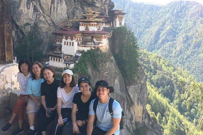 7 Days in Bhutan-A Land of Happiness, Bhutan ~ The Beauty of Six Buildings, Seven Life Experiences - Trekking to Tenggu Temple