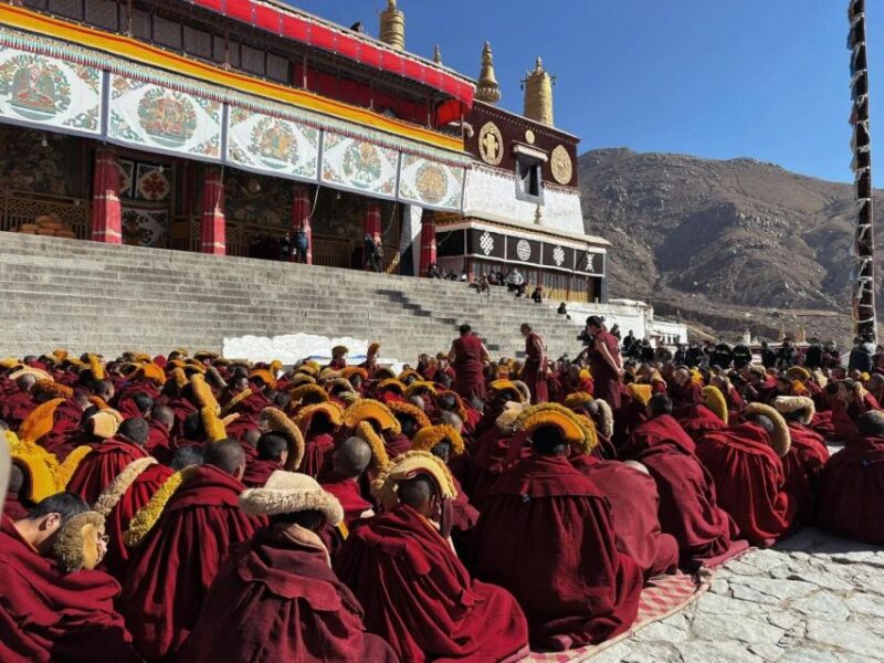 7 Days Lhasa Mt. Everest Kathmandu Overland Group Tour - Meals and Dining