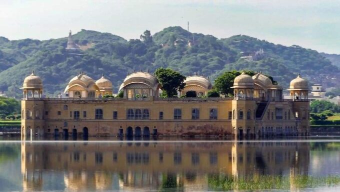 7 Days Rajasthan Triangle Tour (Jaipur-Jodhpur-Udaipur) - Jaipurs Architectural Marvels