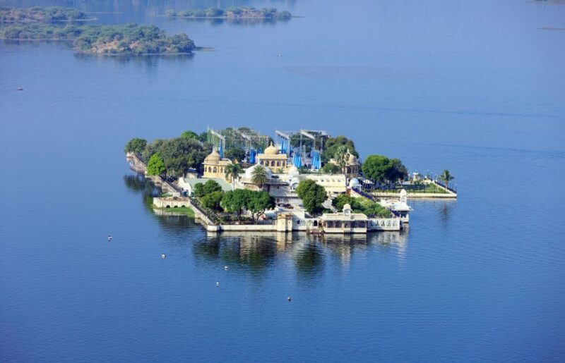7 - Days Tour of Udaipur, Chittaurgarh, Pushkar and Jaipur - Sightseeing and Activities