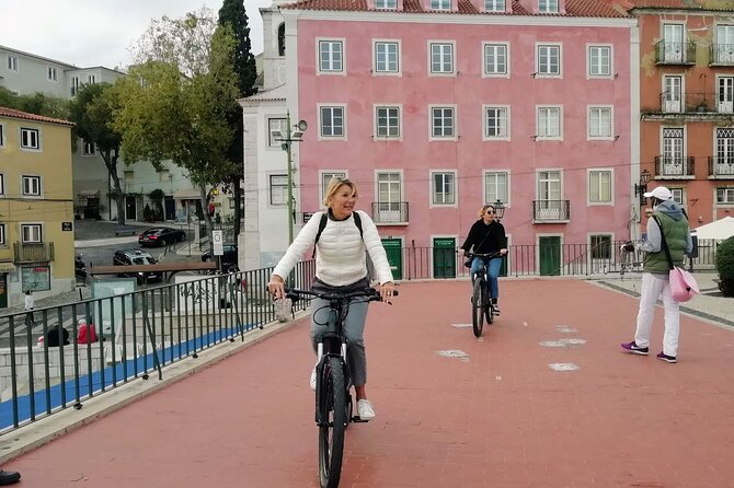 7 Hills and 14 Viewpoints - Lisbon E-Bike Tour - Tour Reviews and Ratings