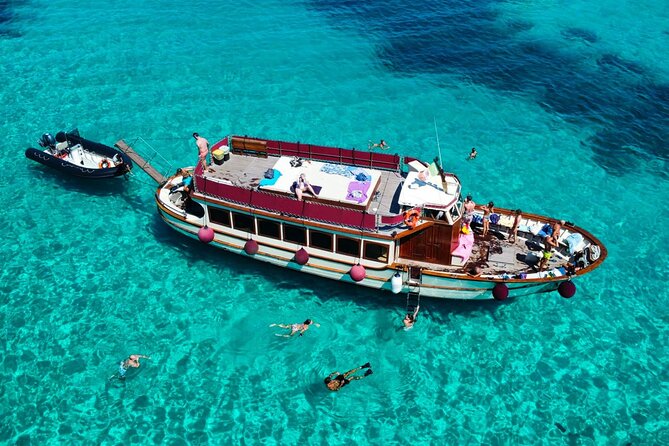 7-Hour Motorboat Tour of La Maddalena Archipelago - Meeting and Pickup