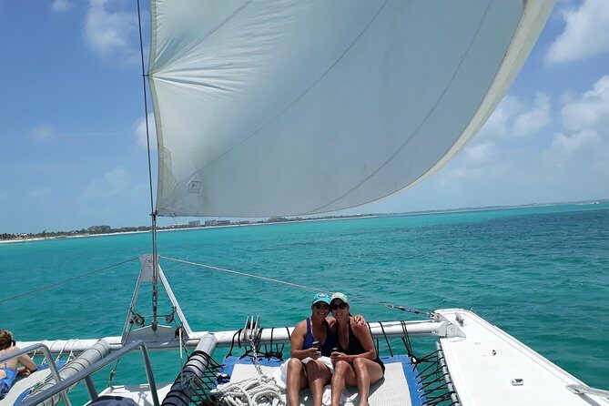 7 Hour Private Catamaran Sail, Snorkel and Beach BBQ Grace Bay, Providenciales - Who Will Love This Tour?