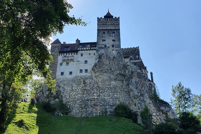 7-Hour Private Tour to Bran Castle From Bucharest - Tour Duration and Flexibility