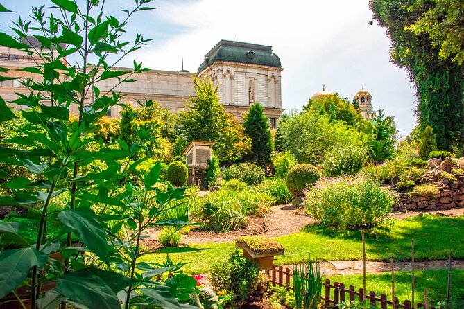7-Night Bulgaria Tour From Sofia - Accommodations and Meals