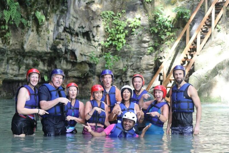 7 Waterfalls + Typical Food - Key Points