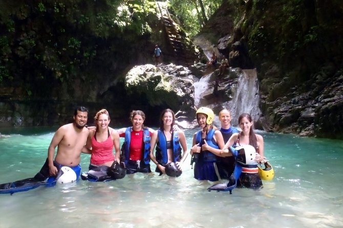 7 Waterfalls+Typical Food - Meeting Points and Pickup