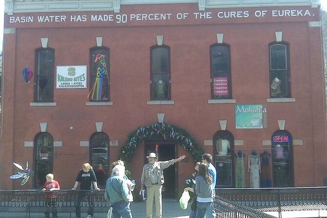 70-Minute Guided Downtown Eureka Springs Walking Tour - Tour Meeting and Ending Points