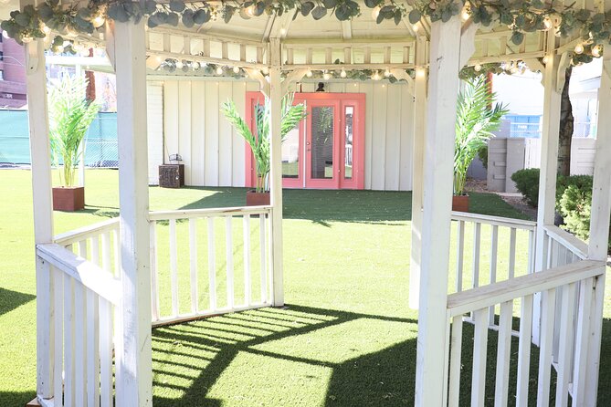 77 Sign & Go Wedding at Hawaiian Wedding Chapel - Memorable Wedding Day