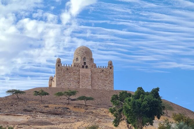 8-Day Giza, Cairo, Luxor and Aswan Tour From Cairo - Tour Group Size