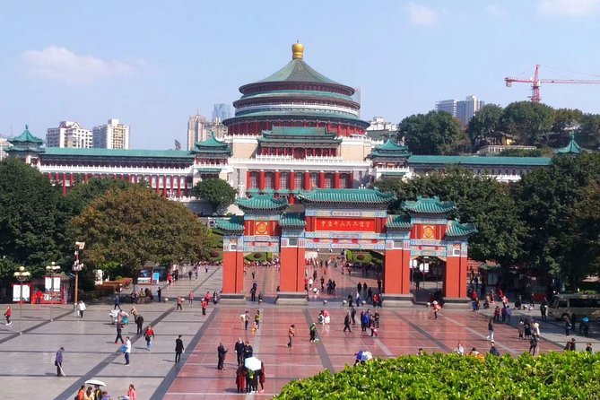 8-Day Private Tour From Chengdu to Chongqing and Yangtze River Cruise - Boarding the Yangtze Cruise