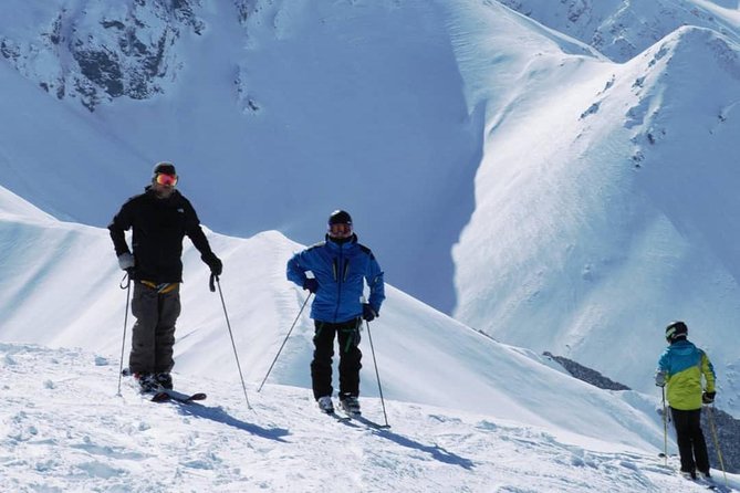 8-Day Snow Safari Tour - Accommodation and Meals