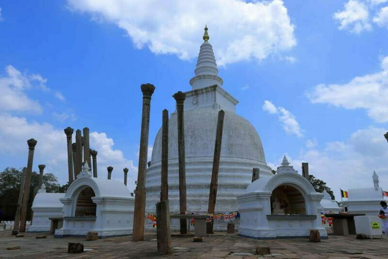 8-Day Sri Lanka Private Round Tour Hotels, Meals, Car, Guide - FAQ