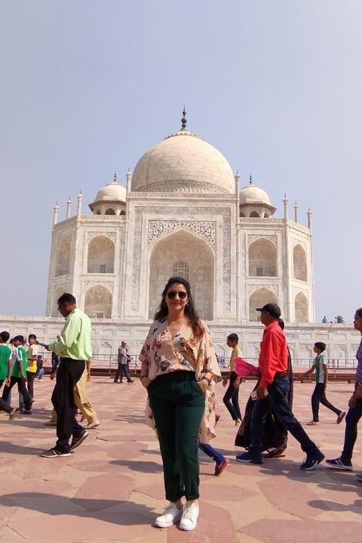 8 Days Delhi - Agra - Jaipur - Varanasi - Sarnath - Ayodhya - Daily Itinerary Highlights