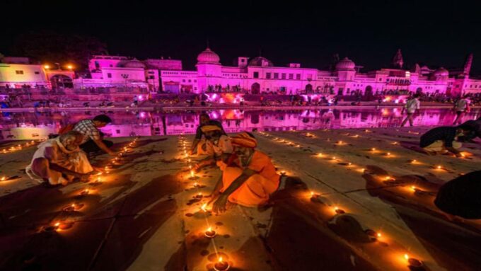 8 Days Delhi - Agra - Jaipur - Varanasi - Sarnath - Ayodhya - Frequently Asked Questions