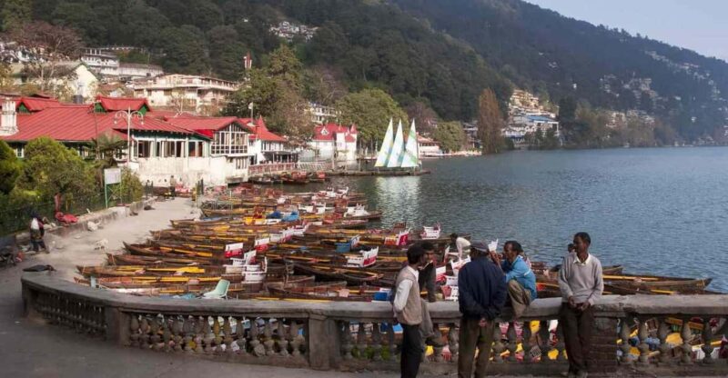 8 Days Delhi Nainital Ranikhet Kausani Jim Corbett Tour - Day 6: Kausani Sightseeing