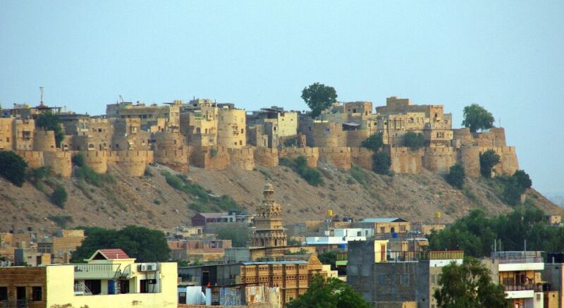 8 - Days Desert Tour of Jodhpur, Jaisalmer and Bikaner - Journey to Jaisalmer Desert Camp