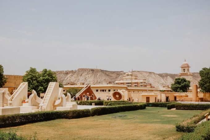 8 Days Jaipur, Jodhpur and Udaipur City Tour - Sightseeing in Jaipur