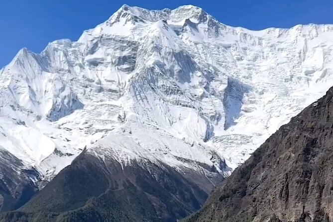 8 Days Private Guided Trekking in Annapurna Circuit With Pickup - Inclusions and Exclusions
