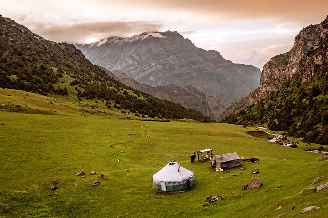 8 Days Private Tour at Lenin Peak Base Camp Trek - Price