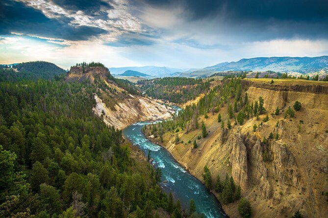 8 Days Tour Grand Teton & Yellowstone Explorer - Cancellation Policy