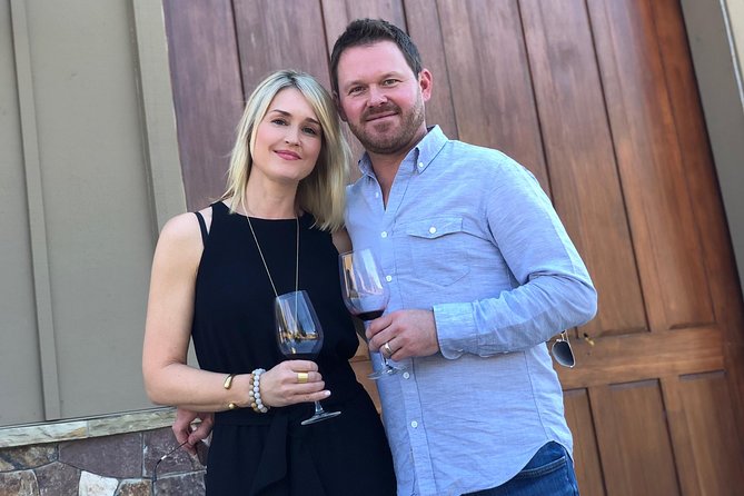 8-Hour Exclusive Wine Tour Experience for up to 6 Guests / Napa-Sonoma - Included Amenities